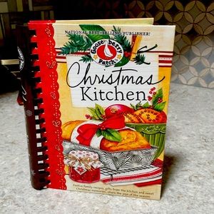Gooseberry Patch Christmas Kitchen Cookbook
